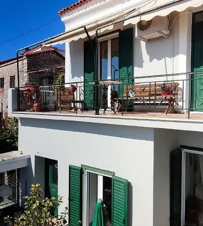 Maison Karamelaki Apartamento